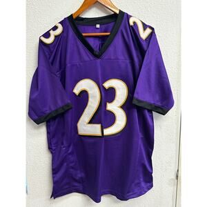 Willis McGahee Signed Baltimore Purple Football Jersey (BECKETT)